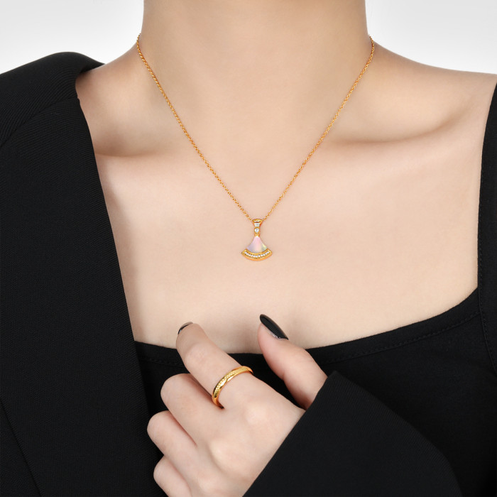 Korean Style Light Luxury CNC Precision Fan-shaped Mini Dress White Mother-of-pearl Necklace Fashionable Personality Gold-plated Titanium Steel Collarbone Chain