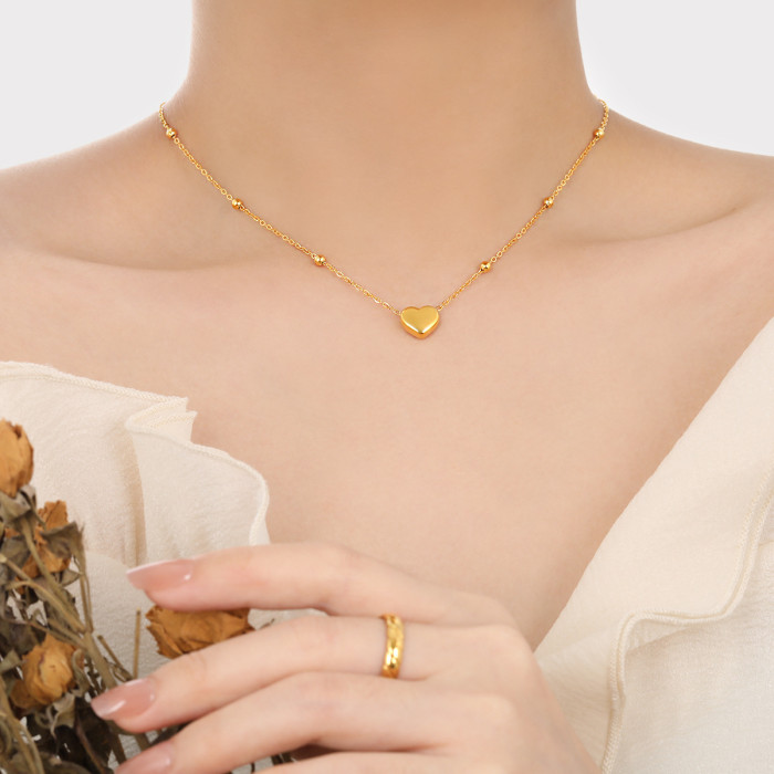Korean Style Niche Oil Pressure Heart Clip Bead Titanium Steel Necklace for Women Fashionable Personality Temperament Stainless Steel Interbead Collarbone Chain