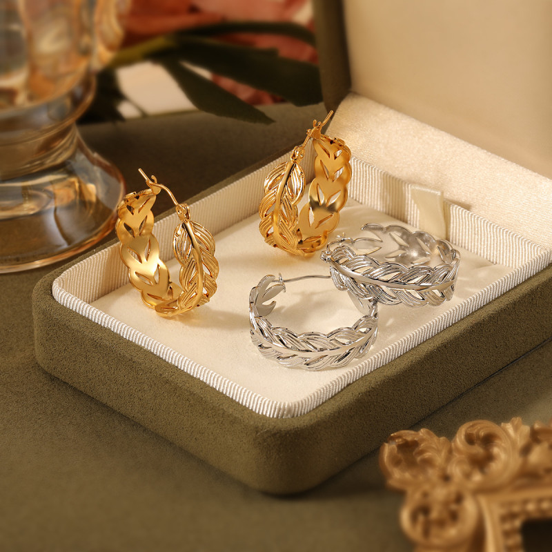 European and American Cross-Border New Niche Style Wheat Ear Leaf Earrings for Women Fashionable Personality High-End Gold-Plated Titanium Steel Ear Jewelry