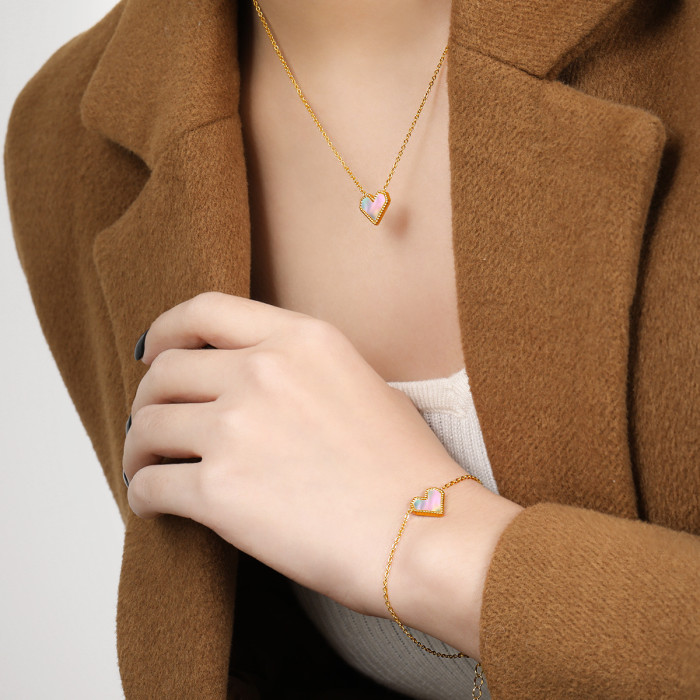 French INS New Style Light Luxury Heart Natural Shell Elegant Exquisite Titanium Steel Gold-Plated Women's Jewelry Set Decoration