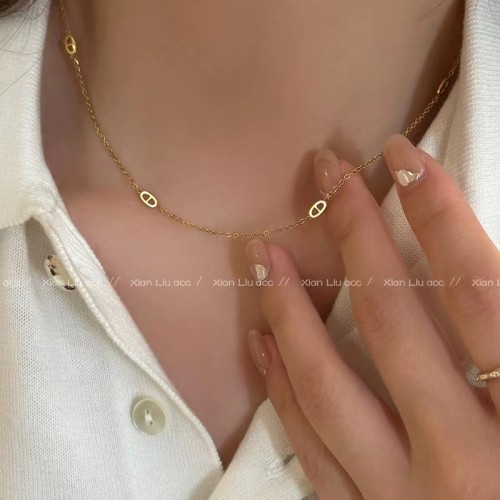 Korean Pig Nose 24K Gold Plated Light Luxury High-End Necklace Titanium Steel Stackable Thin Chain Clavicle Chain