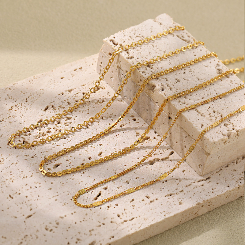 European and American Cross-Border Plain Chain Cross Chain O-Shaped Sunflower Chain Side Embossed Chain Titanium Steel 24K Gold Clavicle Necklace for Women