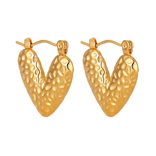 Korean Style New Niche Ins Temperament Heart Hammer Texture Earrings High-end Fashion Personality Gold-plated Titanium Steel Ear Clips