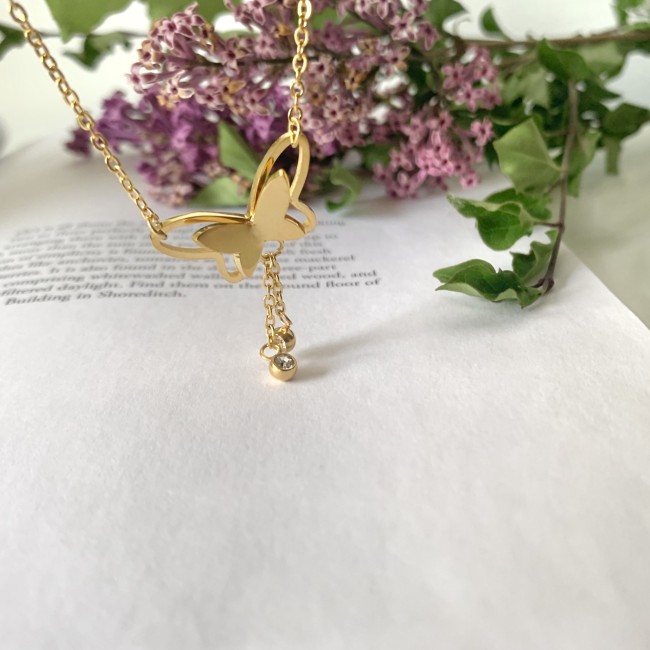 Fairy Sweet Personality Tassel Rhinestone Butterfly Necklace for Women Titanium Steel Electroplated 24K Gold Versatile Elegant Collarbone Chain