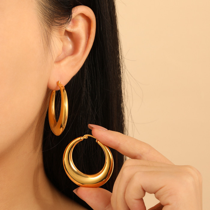 INS Niche Minimalist Round Hoop Earrings for Women High-End Design Light Luxury Gold Titanium Steel Earrings