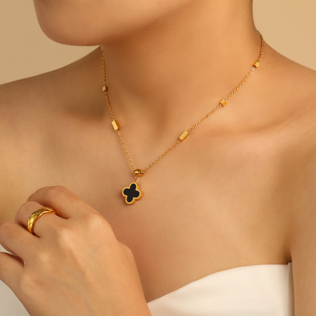 Korean Style Light Luxury Fashion Simple Double-Sided White Mother-of-Pearl Four-Leaf Clover Necklace Sweater Chain Niche Titanium Steel Collarbone Chain