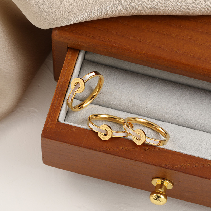 Korean Style Ins Simple High-End Light Luxury Letter Round Plate Natural White Mother-of-Pearl Ring Fashionable Personality Titanium Steel Ring