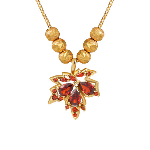 Korean Style New Light Luxury Niche Full Diamond Maple Leaf Necklace for Women Fashionable Personality Versatile Gold-Plated Titanium Steel Collarbone Chain