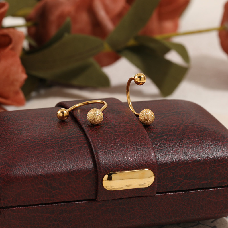 Korean Style Niche Minimalist Ins New Matte Bead U-Shaped Ear Bone Stud Fashion Personality Twist Screw Titanium Steel Earrings