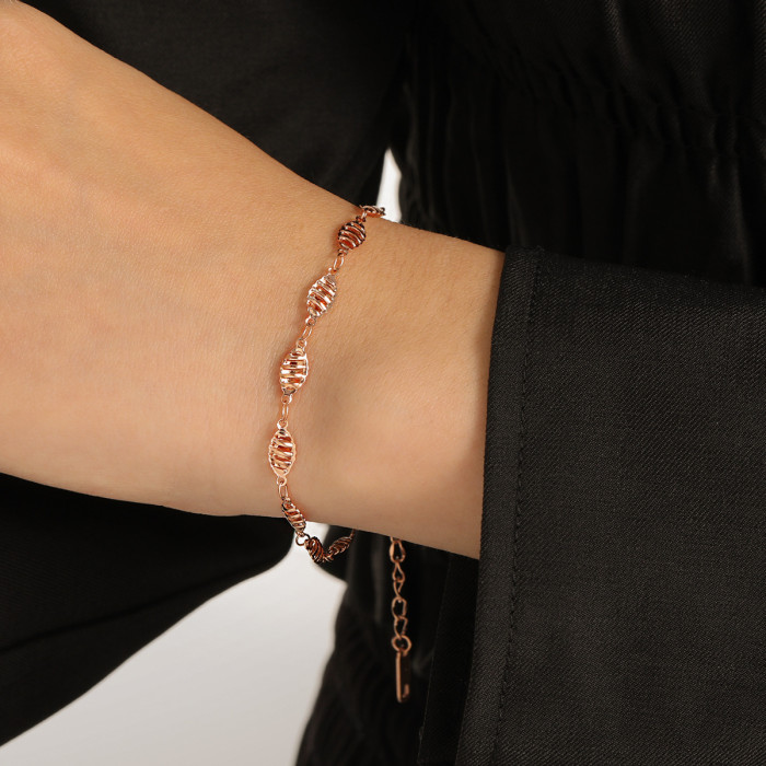 Hot-Selling Handmade Chain Hollow Leaf Olive Mesh Titanium Steel Bracelet Fashion Niche Personality Trendy Jewelry, N...