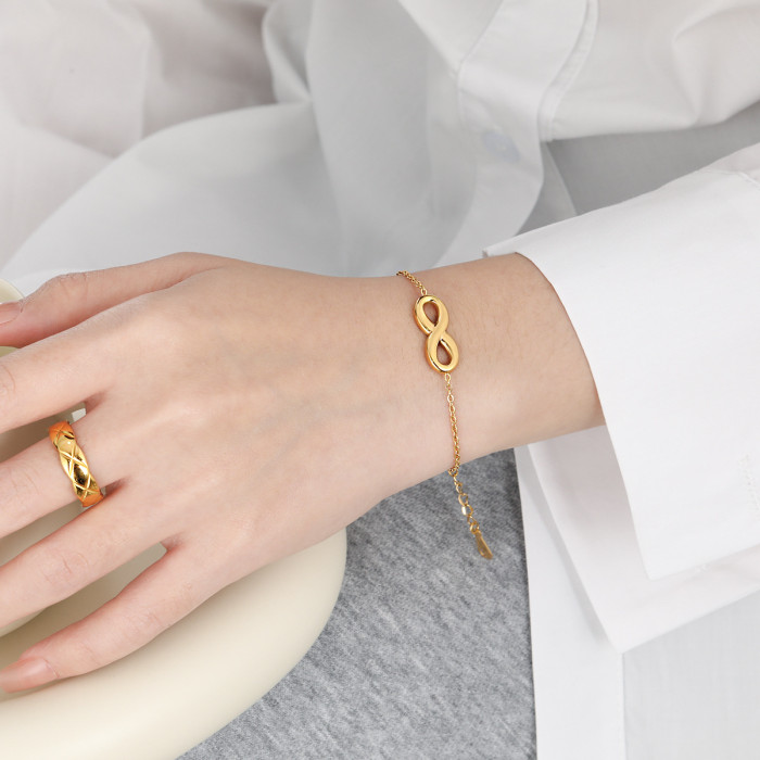 Korean Style Ins Niche New Simple 8-Character Bracelet for Women Fashionable Personality Versatile Gold Plated Titani...
