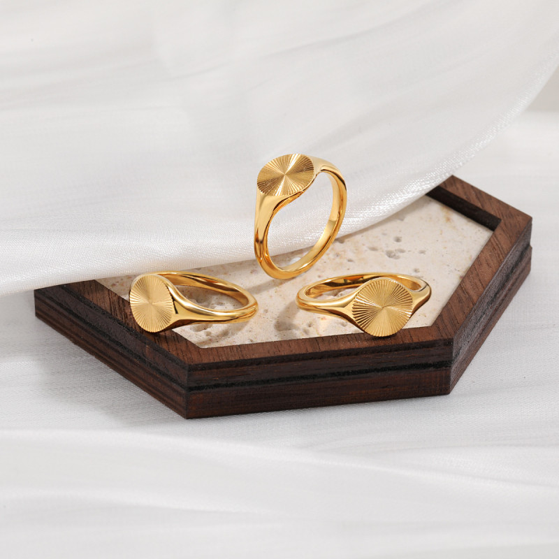 European and American New Style Round Laser Texture Sun Titanium Steel Ring Gold Stainless Steel High-end Plated Index Finger Ring