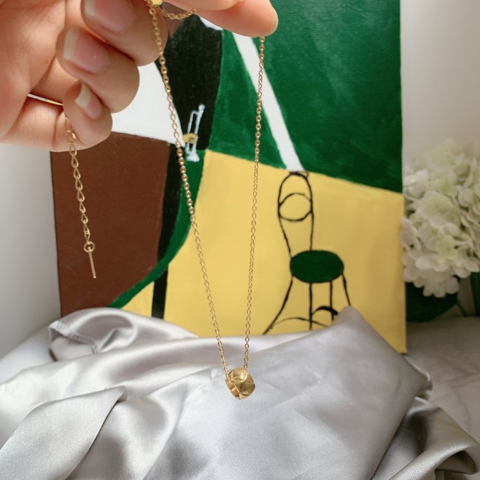 Korean Style Simple Fresh Fashion Lucky Bead Small Fragrance Diamond Necklace Titanium Steel Cross Pattern Niche Design Collarbone Chain