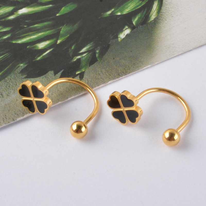 Korean Fashion Four-Leaf Clover Titanium Steel Ear Bone Studs Niche Style Earrings for Women High-End Earrings Wholesale