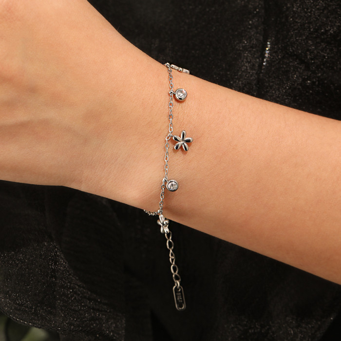 INS Style Small Titanium Steel Flower Bracelet Accessories for Women Summer Fashion High-end Stainless Steel Jewelry...