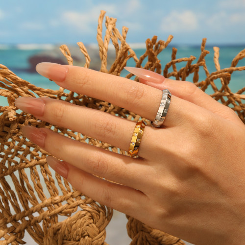 European and American Classic Plaid Double Row Inlaid Diamond Ring for Women Titanium Steel Ins Design Personality Artistic Square Checkerboard Ring