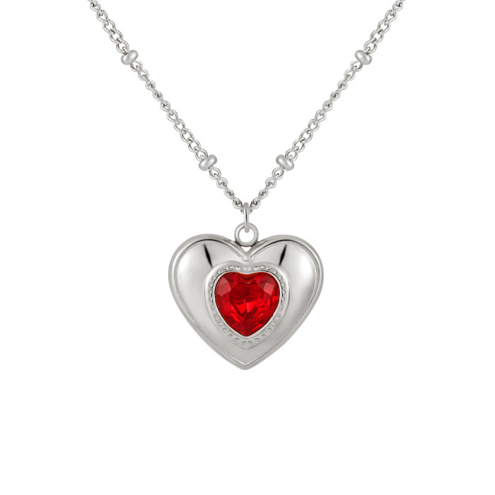 Korean New Niche Style Elegant Light Luxury Inlaid Black Onyx Heart Necklace for Women Fashionable Personality Titanium Steel Sweater Chain