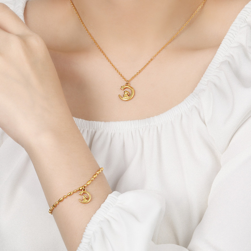 Niche High-End Design Moon Rabbit Necklace Beaded Bracelet Fashion Versatile Women's Light Luxury Titanium Steel Jewelry Set