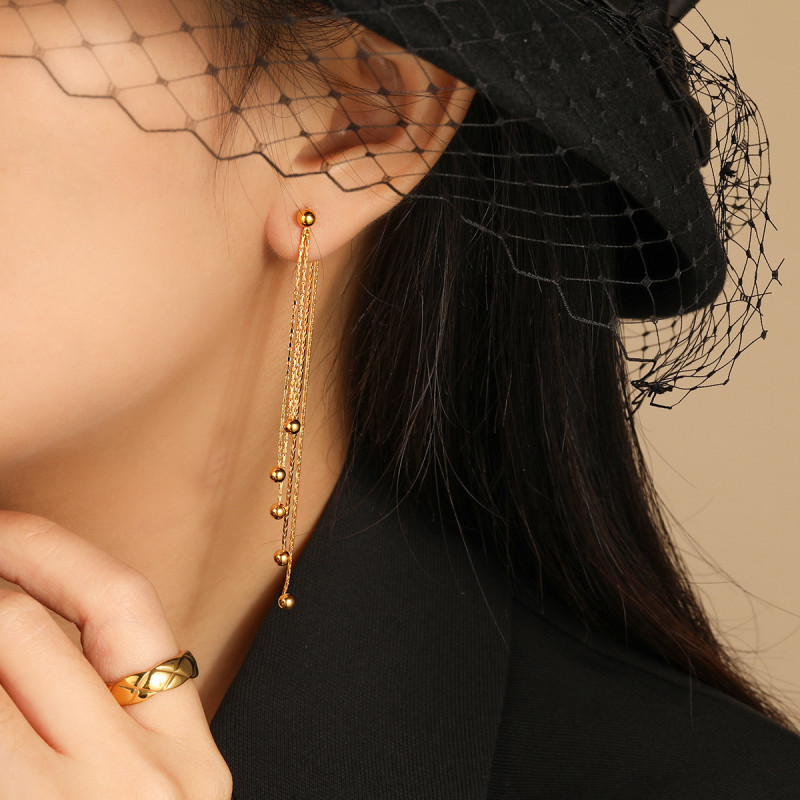 French Retro Minimalist Niche Design Long Ear Thread Fashionable Personality Bead Ear Thread Ins High-end Earrings