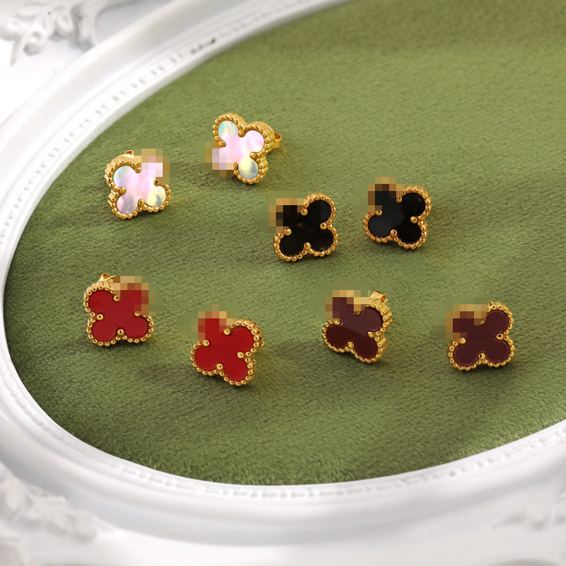 Light Luxury Four-Leaf Clover Earrings Elegant Titanium Steel Fashion Korean Style Ins Style Vacuum Coating PVD Gold Earrings for Women