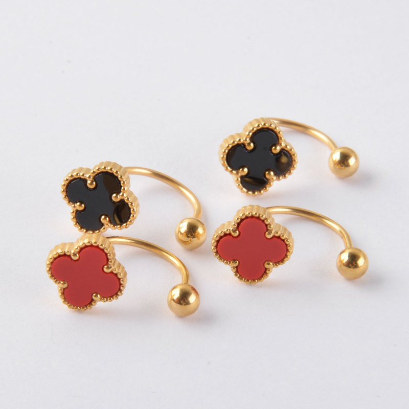 Korean Style Simple Elegant Four-Leaf Clover Earrings Titanium Steel Bent Rod Four-Leaf Clover Fashion Sleep Without Removing Ear Bone Studs