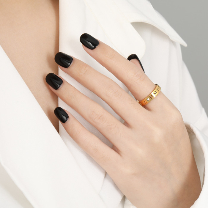 Korean Style Niche Design INS Roman Numeral Inlaid Diamond Titanium Steel Ring for Women Light Luxury Fashion Versatile Index Finger Ring