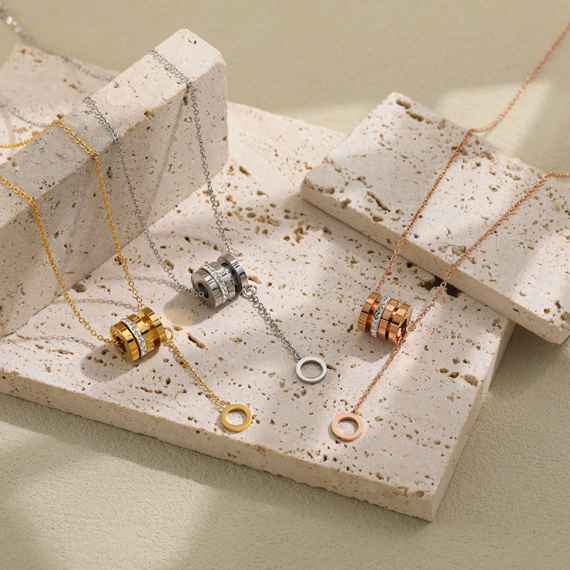 Korean Style INS Summer Minimalist Titanium Steel Elegant Slim Waist Necklace for Women Gold High-end Fortune Lockbone Chain