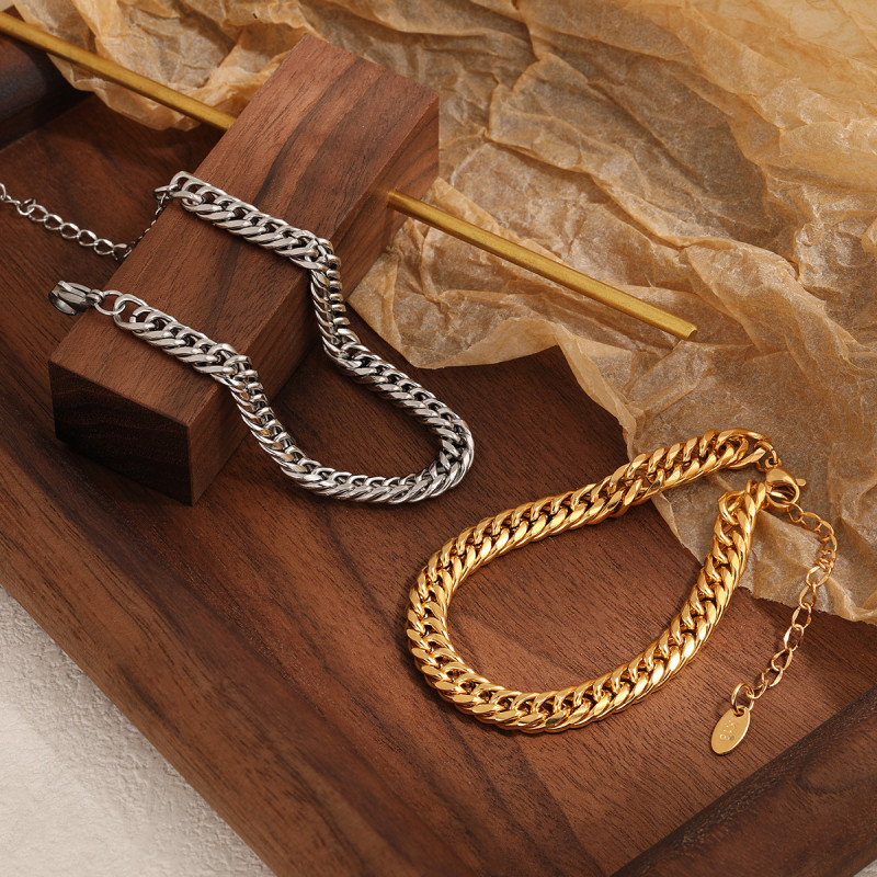 Cross-Border Hot Sale Hip-Hop Trend Niche Design Braided Chain Bracelet Fashionable Personality High-End Titanium Steel Jewelry