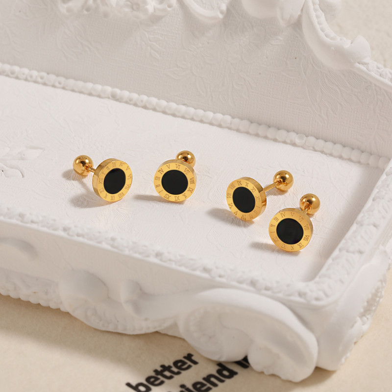 European and American Cross-Border Light Luxury Niche Black Roman Numeral Resin Ear Bone Stud Fashionable Personality High-End Titanium Steel Earrings