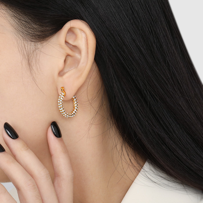 French Retro New Niche High-End Full Diamond Earrings for Women Fashion Simple Personality Light Luxury Gold-Plated Titanium Steel Ear Clips