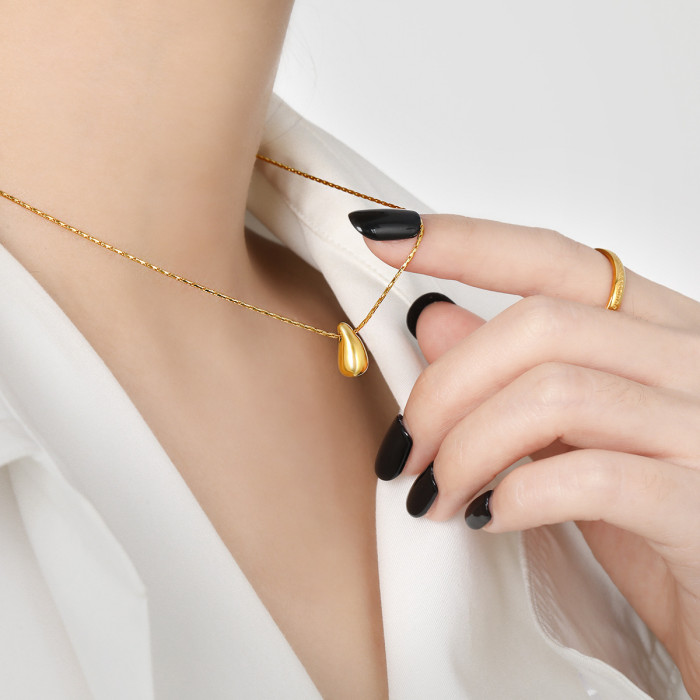 New Fashion Korean Style Ins Niche Water Drop Necklace for Women Simple Personality Gold-Plated Titanium Steel High-End Clavicle Chain