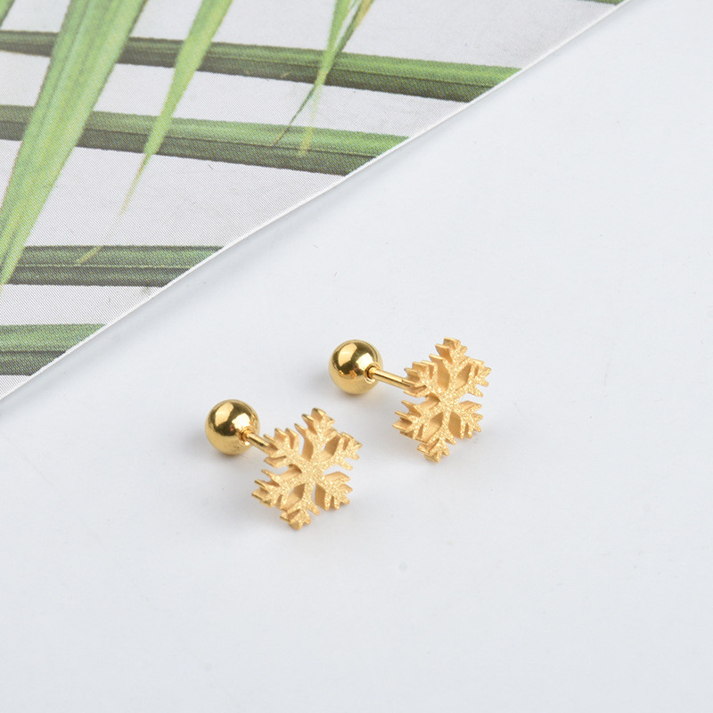 Korean Version Simple Fashion Ins Style Four-Leaf Clover Earrings Snowflake Studs Electroplated Non-Fading Light Luxury Niche Design