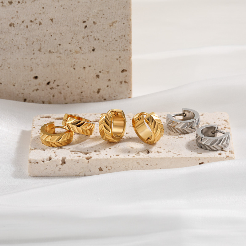 Cross-Border New Ins Niche Handmade Embroidered Ponytail Earrings for Women Fashionable Personality Gold-Plated Titanium Steel High-End Earrings