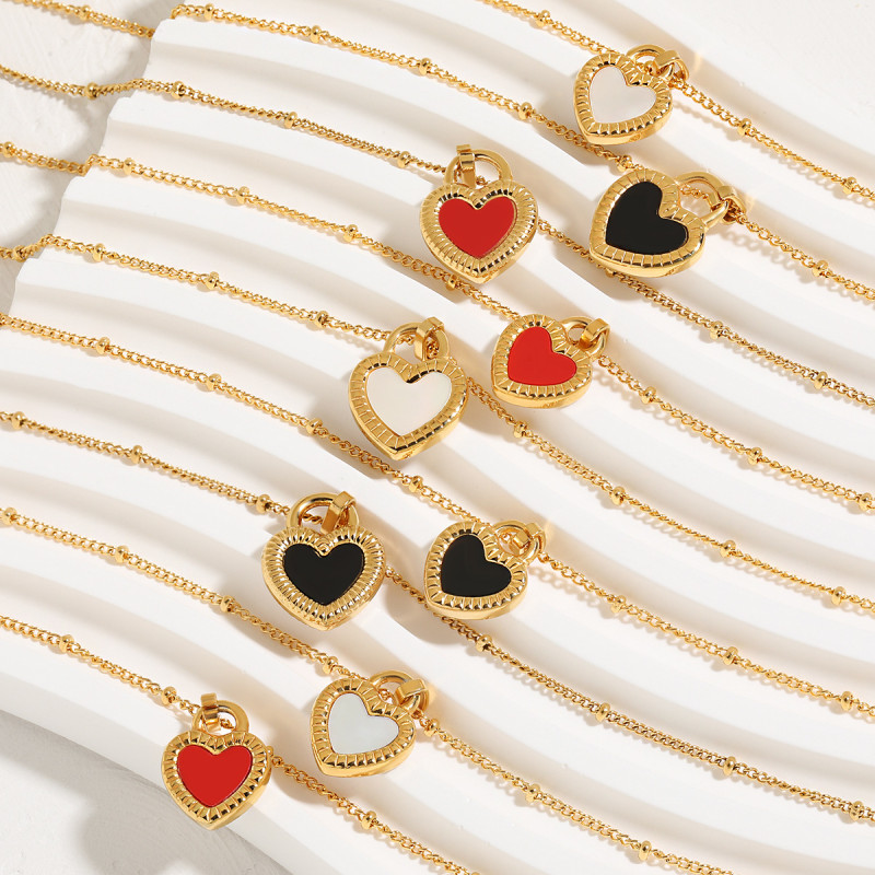 European and American Double-Sided Heart Mother-of-Pearl Necklace Titanium Steel PVD Gold Plated Heart Pendant Ins Style Stainless Steel Collarbone Chain