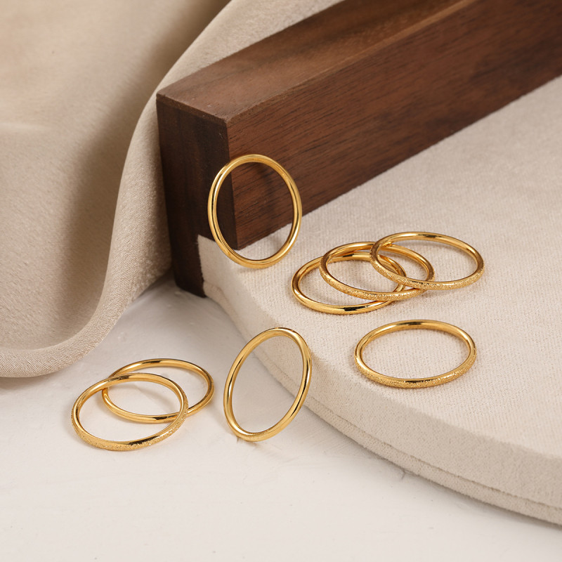 New Retro Niche Simple 1.5mm Round Line Plain Ring for Women Fashionable Personality Versatile Titanium Steel Index Finger Ring