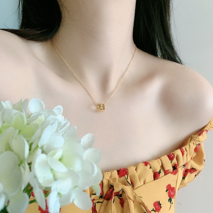 Korean Style Simple Fresh Fashion Lucky Bead Small Fragrance Diamond Necklace Titanium Steel Cross Pattern Niche Design Collarbone Chain