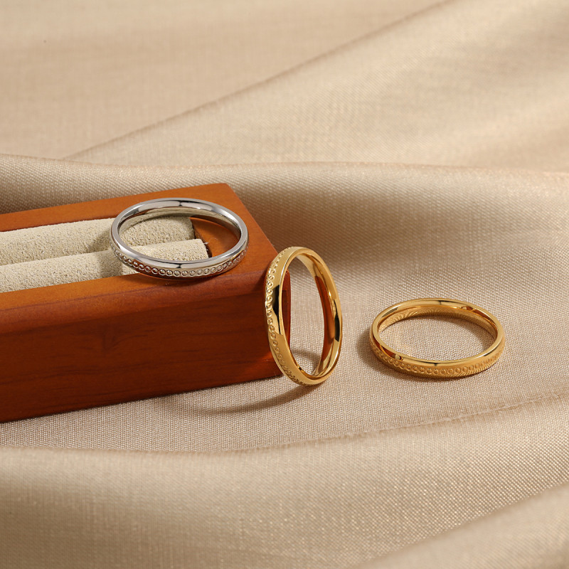 Korean Style New Retro Niche Circle Small Dot Ring for Women Fashionable Personality Gold-Plated Titanium Steel Index Finger Ring