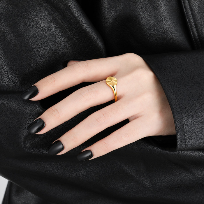 European and American New Style Round Laser Texture Sun Titanium Steel Ring Gold Stainless Steel High-end Plated Index Finger Ring