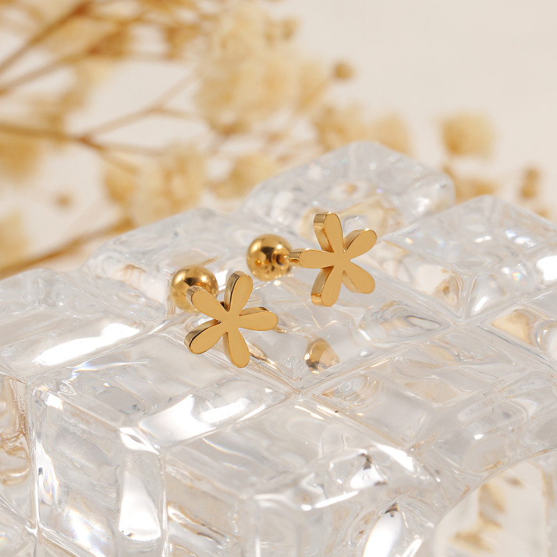 Korean Fashion New Style Elegant Niche Mini Flower Ear Bone Studs for Women Simple High-end Versatile Titanium Steel Earrings