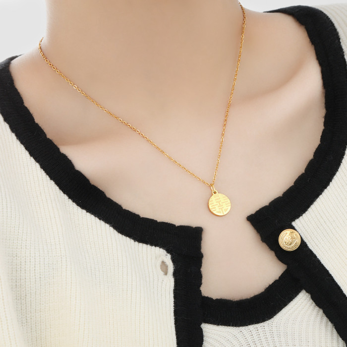 Chinese Style Niche Design Fashion Double-Sided Geometric Round Pendant Necklace for Women, Simple and Unique Collarbone Chain