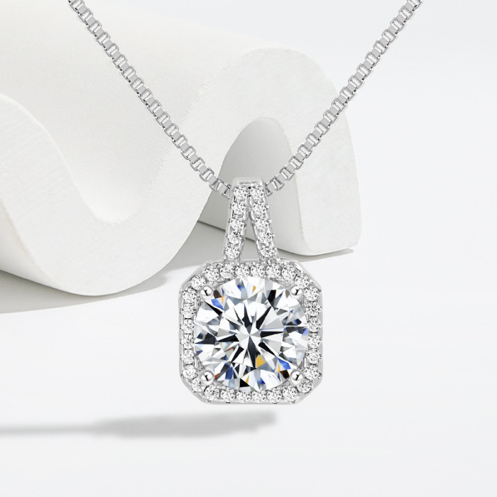 Cross-Border Hot Selling Twelve Star Stone Cube Sugar Necklace European and American Gem Internet Celebrity High-Grade Four-Claw Square Bag Necklace