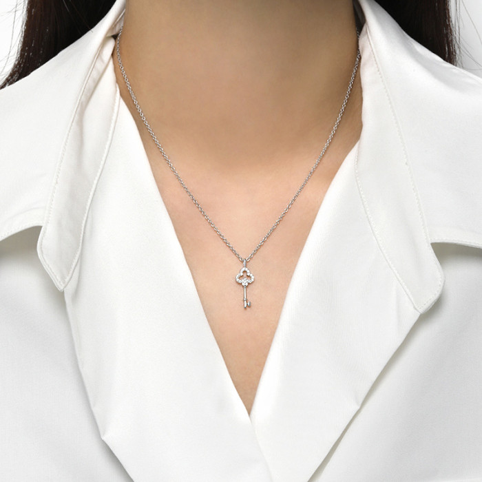 Colorful Clover Zircon Hollow Short Clavicle Chain Irregular INS Simple Artistic Lucky Key Necklace