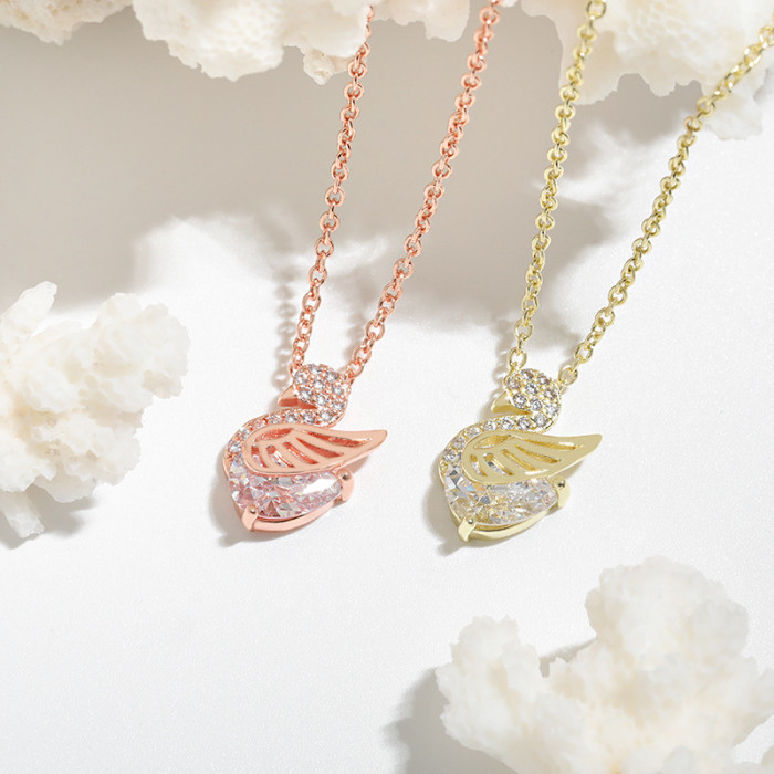 TikTok Swan Same Style Pendant Necklace Elegant Light Luxury Design Versatile INS Style Inlaid Diamond Little Swan Necklace