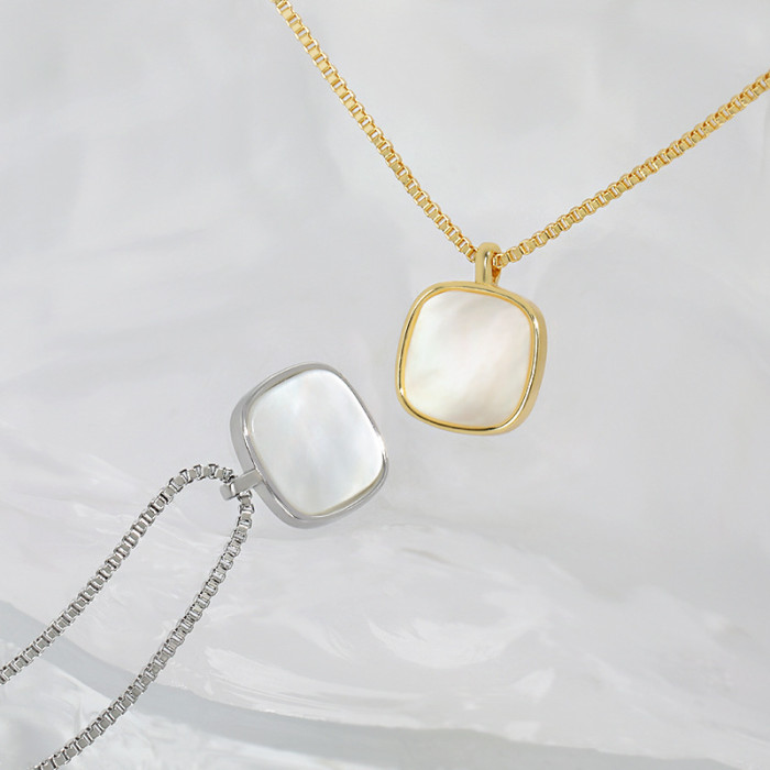 Square Natural Shell Pendant Collarbone Chain INS Style French High-End Feel Good Luck White Mother-of-Pearl Necklace