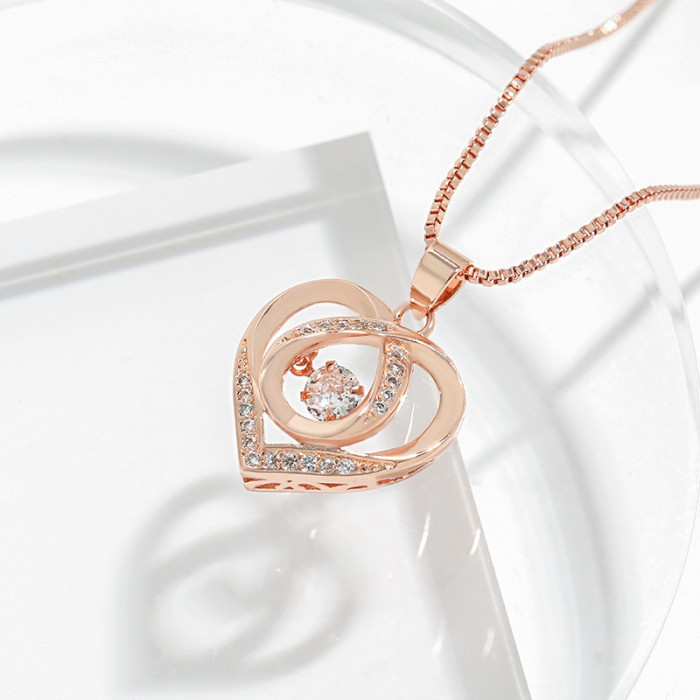 Eternal Beating Heart Necklace for Women Ocean Heart Simple Niche Gift for Girlfriend 520 Heart-shaped Dynamic Love Necklace