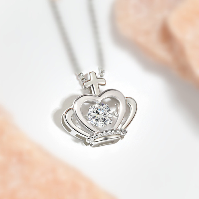 Amazon Beating Heart Pendant Clavicle Chain European and American Internet Celebrity Simple High-end Gold Color Dynamic Crown Necklace