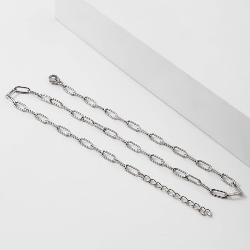 European and American Hot-Selling Stainless Steel Color-Retaining Oval Welded Cross Chain Fashionable Versatile Simple Sweater Chain Necklace Jewelry