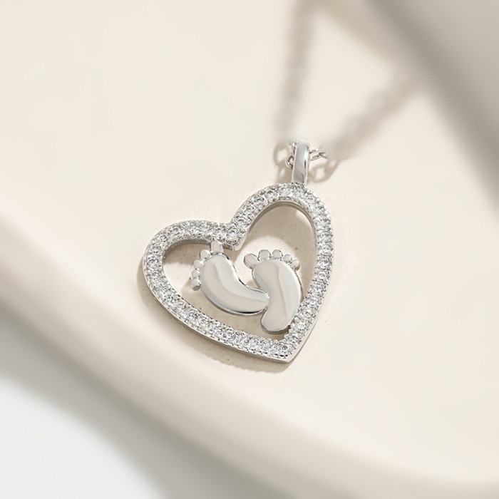 Cross-Border Amazon Hot-Selling Color-Blocked Heart Necklace Mother's Gift Footprints of Love Baby Heart Footprint Necklace
