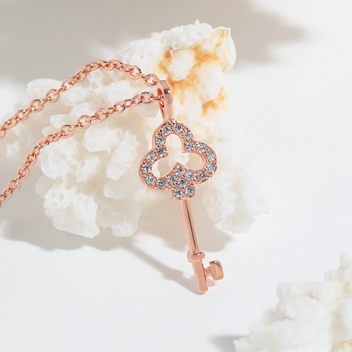 Colorful Clover Zircon Hollow Short Clavicle Chain Irregular INS Simple Artistic Lucky Key Necklace
