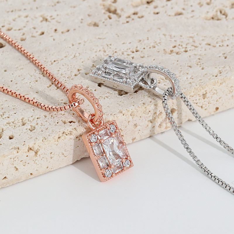 Internet Celebrity Live Square Pendant Necklace Original Design High-end Simple Full Diamond Trapezoid Diamond Rectangle Necklace